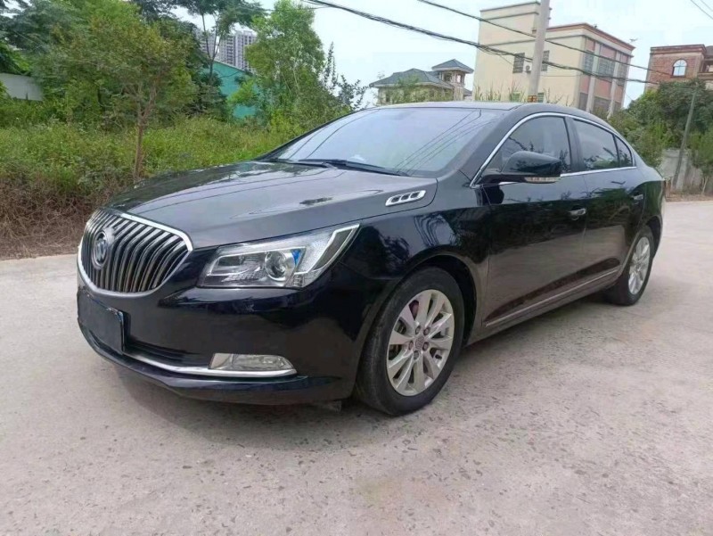 深圳15年别克君越3