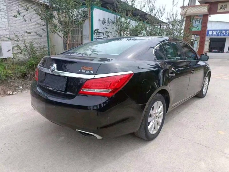 深圳15年别克君越5