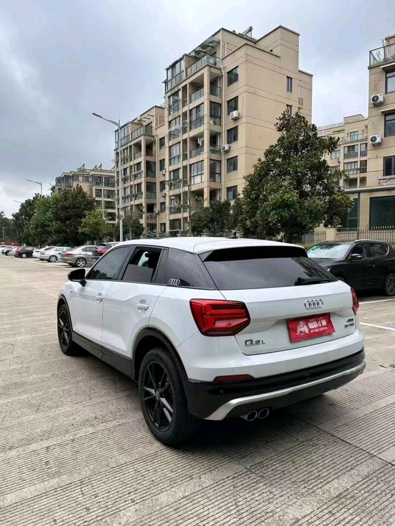嘉兴19年奥迪Q23