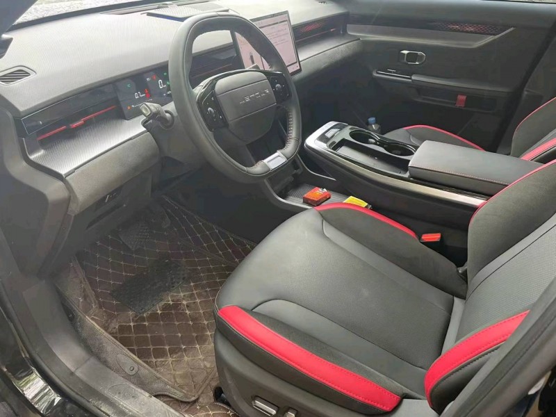 保定23年奇瑞捷途大圣6