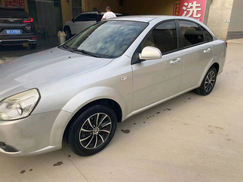 邢台14年别克凯越3