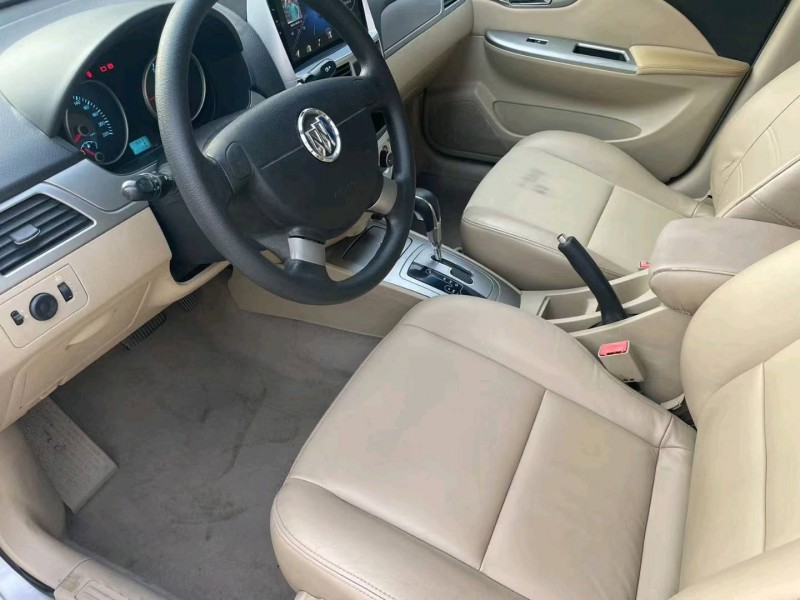 邢台14年别克凯越6