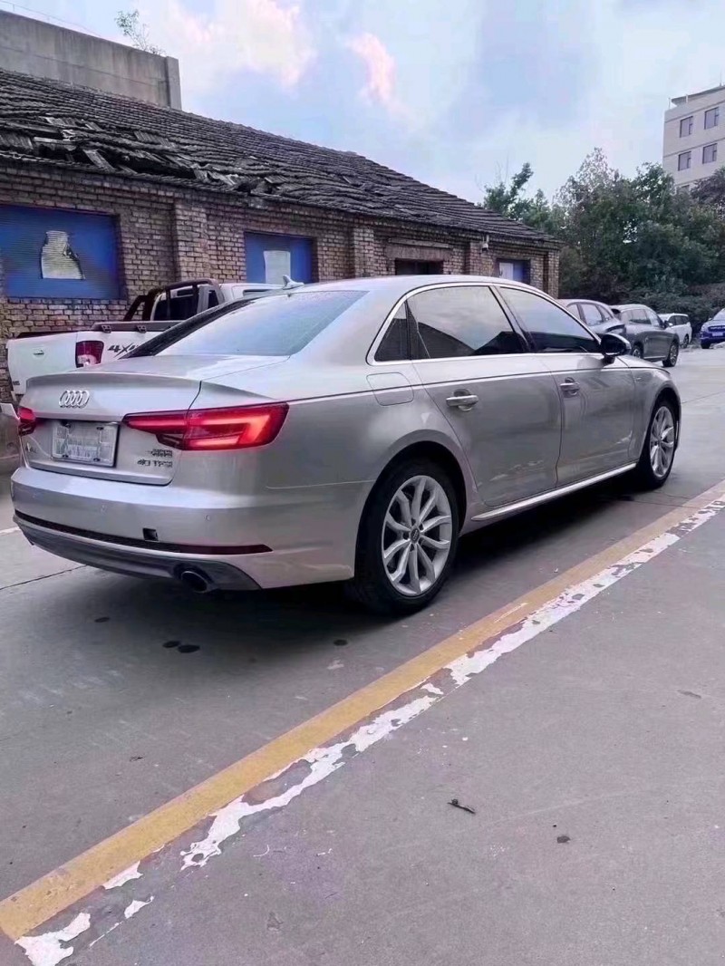 邯郸17年奥迪A4L8