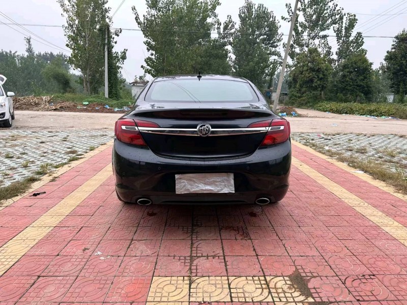 徐州15年别克君威9