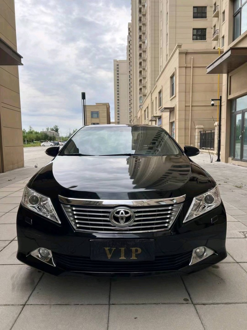 廊坊11年丰田凯美瑞1