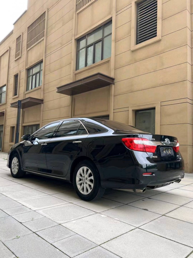 廊坊11年丰田凯美瑞4