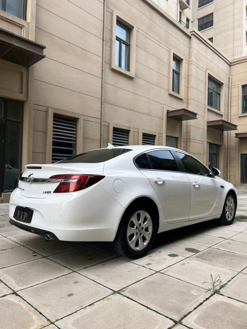 廊坊15年别克君威5