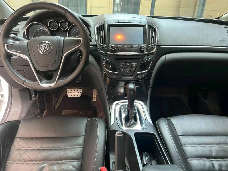 廊坊15年别克君威8