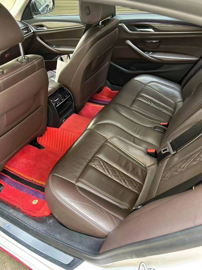 淮南19年宝马5系5