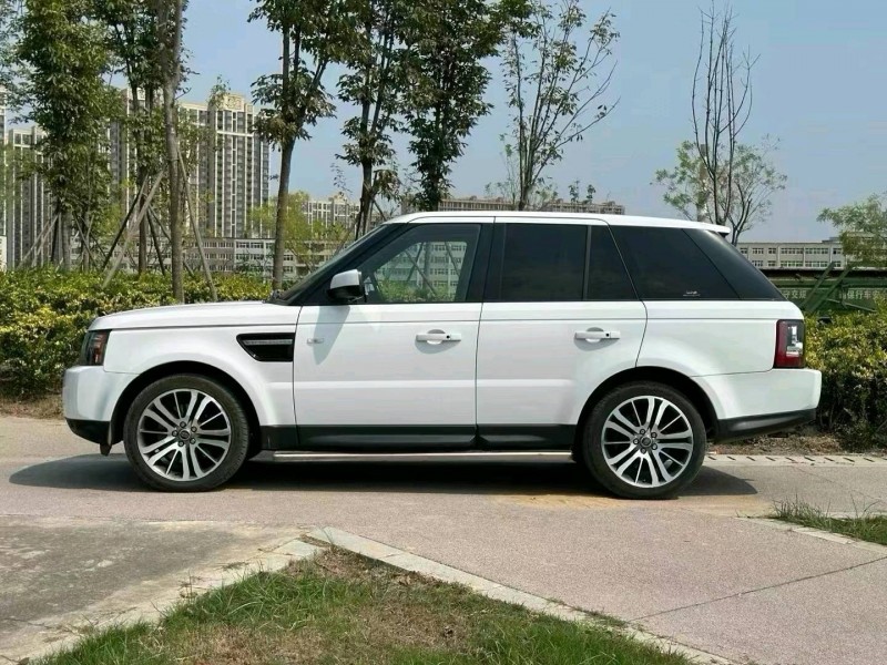 保定13年路虎揽胜运动6