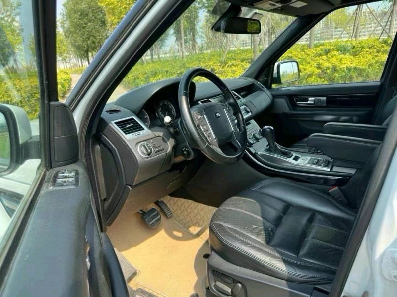 保定13年路虎揽胜运动7