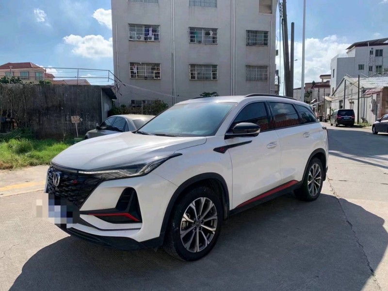 汕头22年长安汽车CS756
