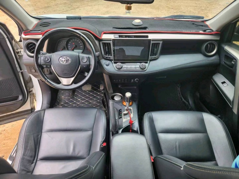 枣庄15年丰田RAV4荣放7