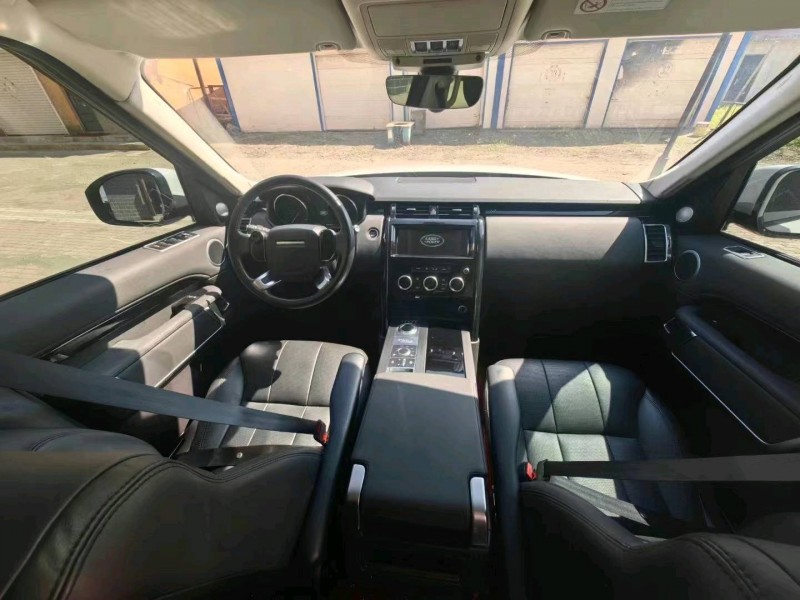 邯郸19年路虎发现3