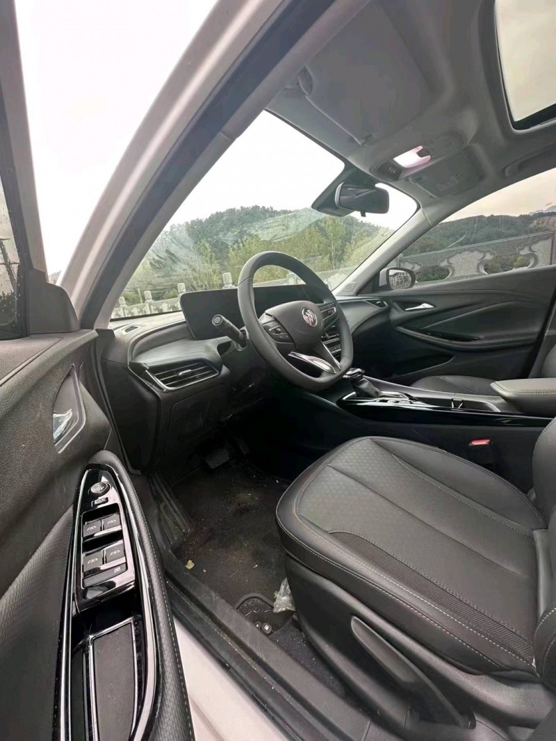 淄博23年别克威朗3