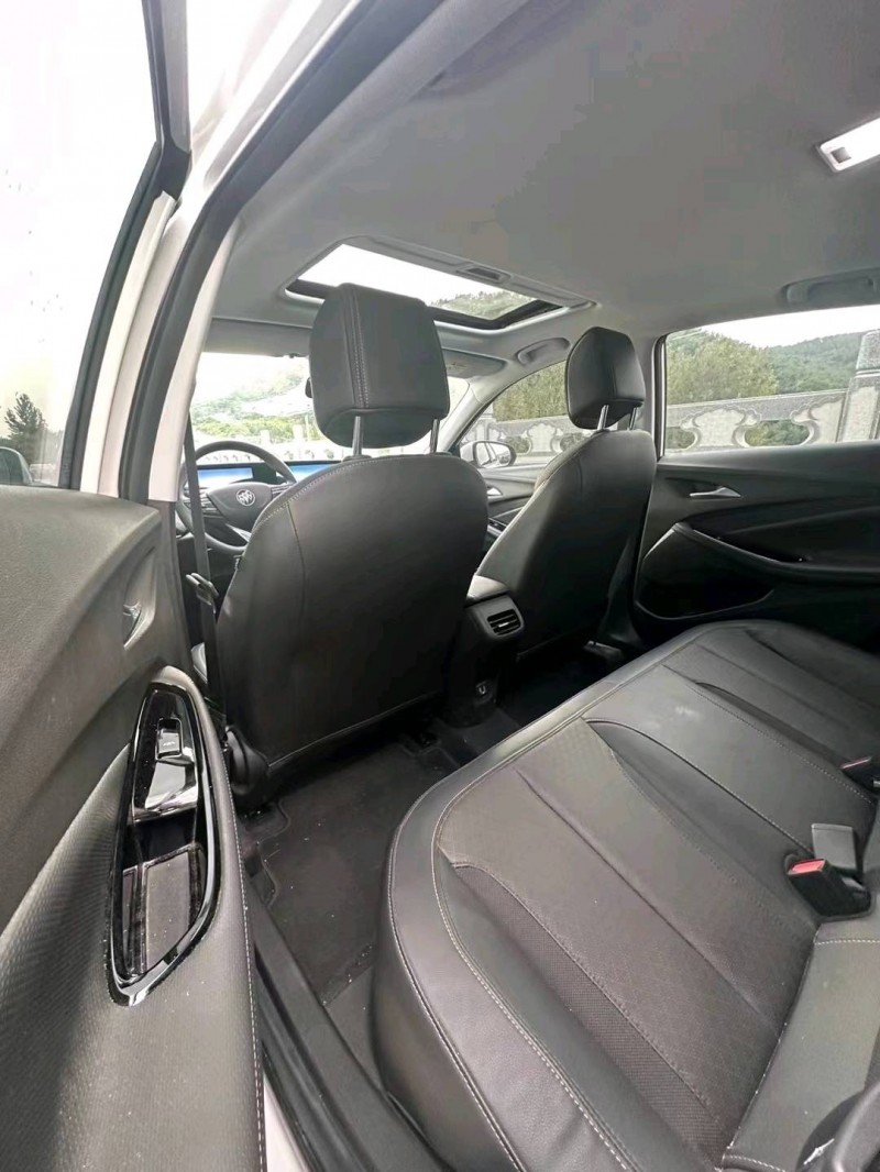 淄博23年别克威朗5