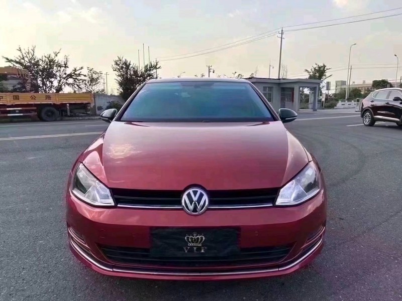 苏州17年大众高尔夫1