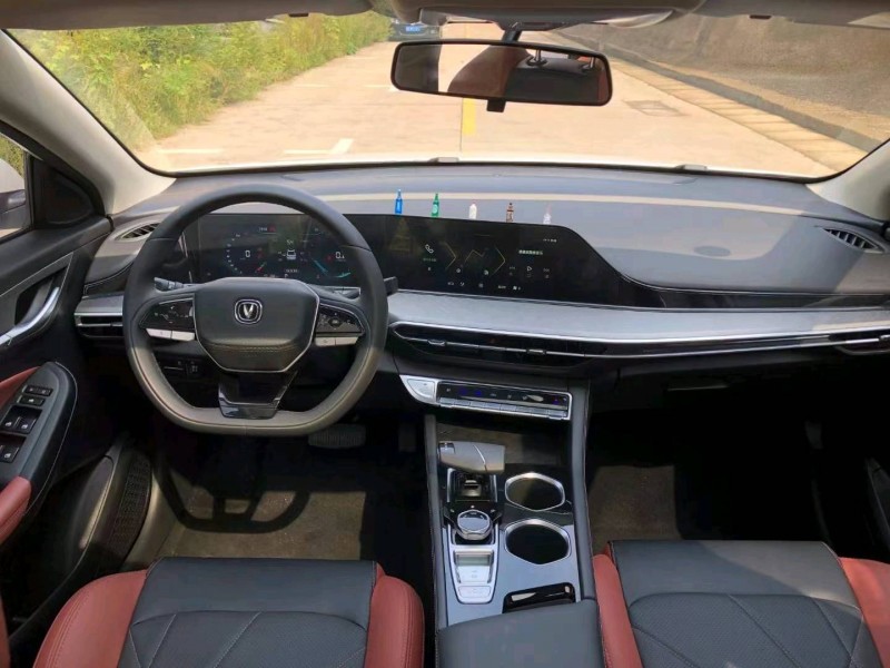 东营23年长安汽车逸动9