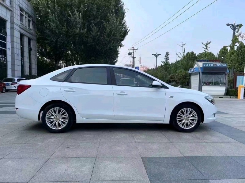 东营16年别克英朗GT9