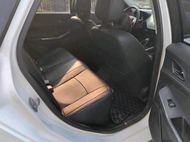 枣庄19年福特福睿斯9