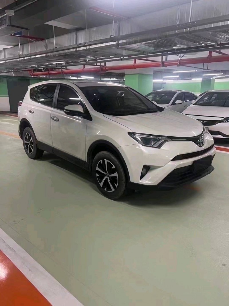 湖州19年丰田RAV4荣放3