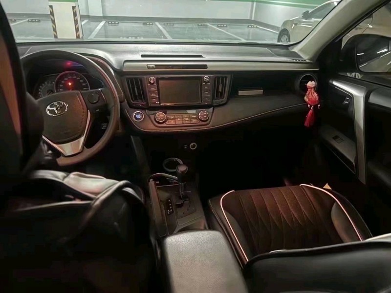 湖州19年丰田RAV4荣放9