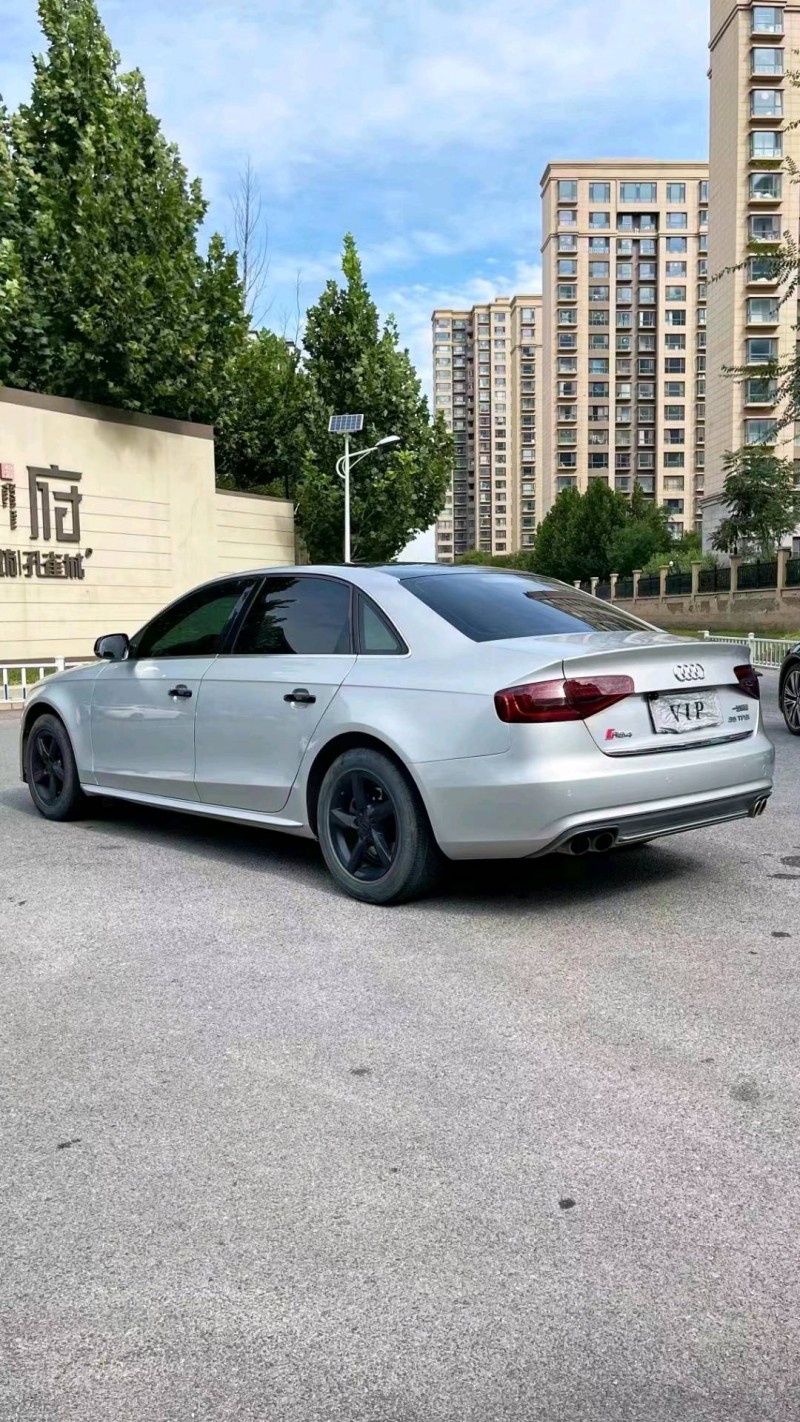 廊坊13年奥迪A4L8