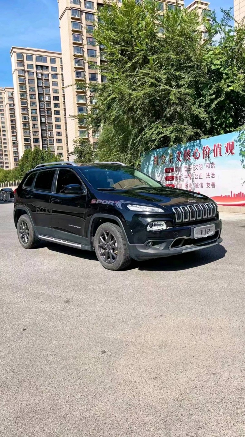廊坊20年Jeep自由光3