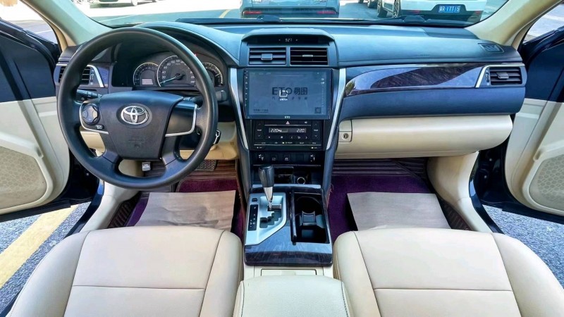 廊坊15年丰田凯美瑞6