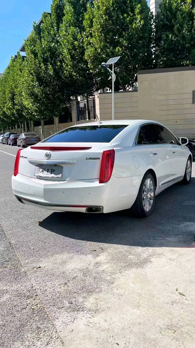 廊坊15年凯迪拉克XTS7