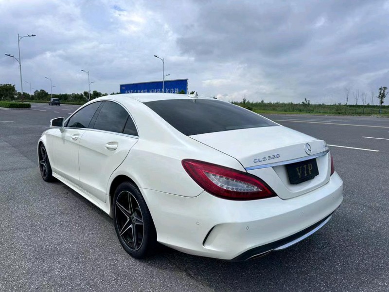 盐城15年奔驰CLS8