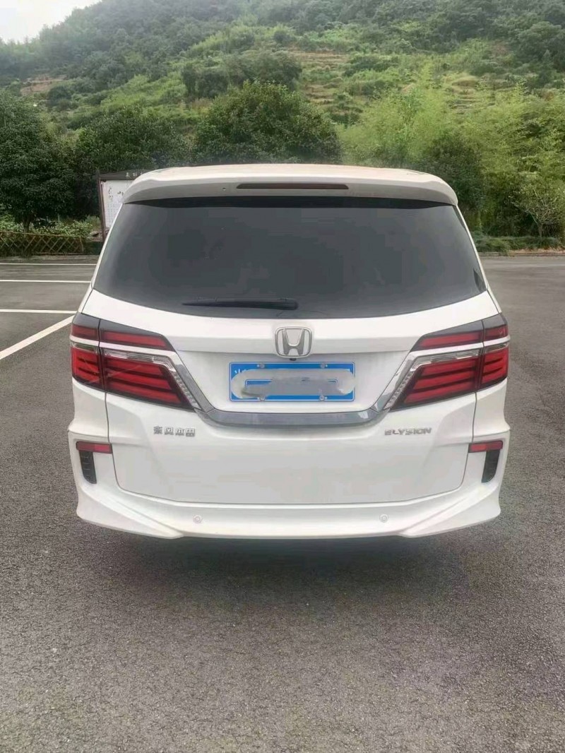 衡阳17年本田艾力绅8