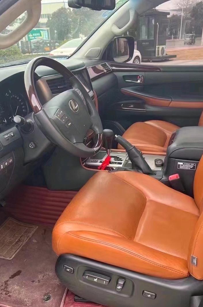 济宁15年雷克萨斯LX6