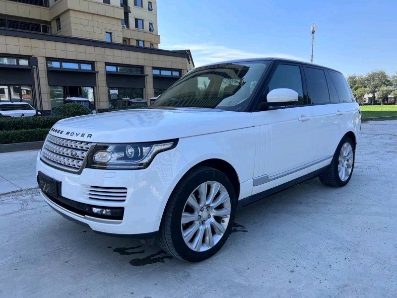 济宁14年路虎揽胜行政3