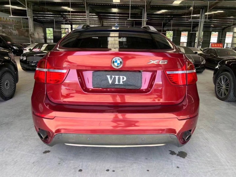 济宁12年宝马X69