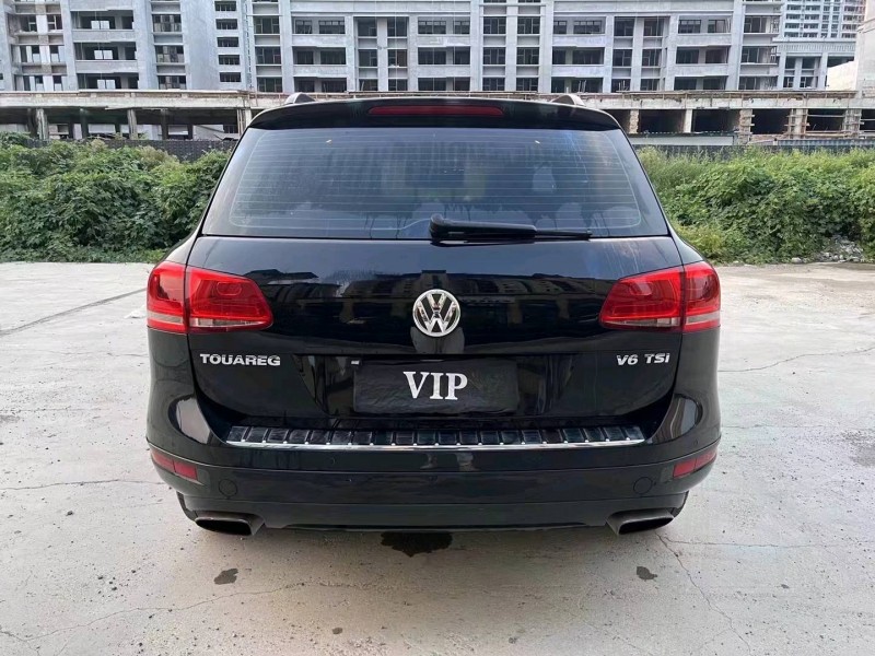 济宁15年大众途锐9