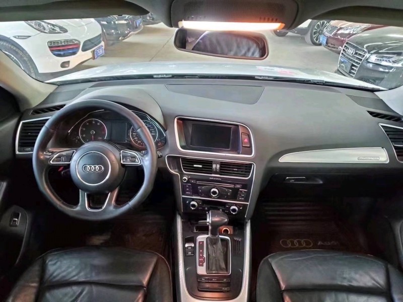 济宁14年奥迪Q54