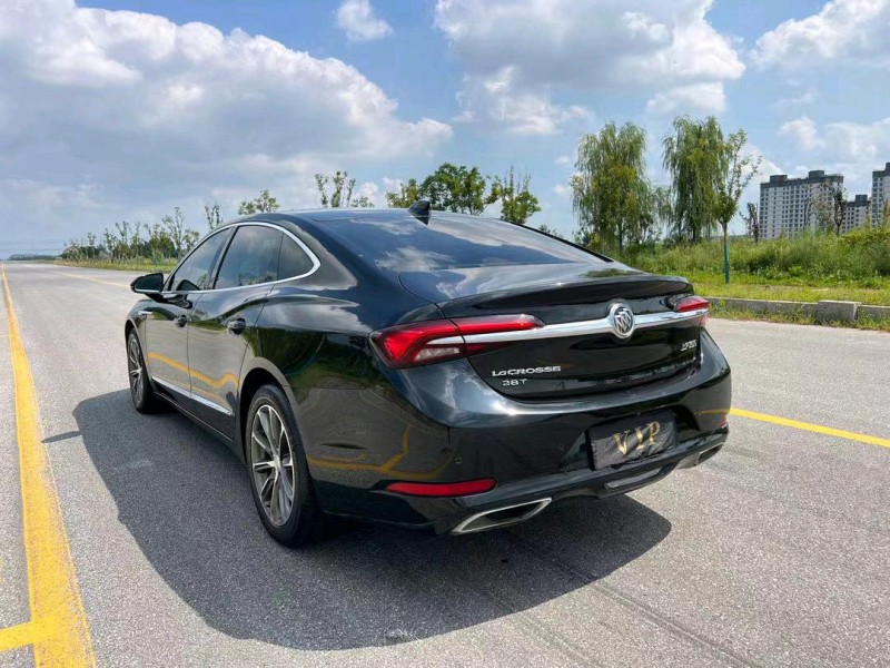 盐城19年别克君越9