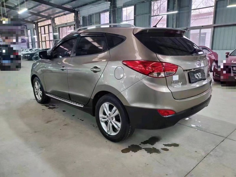 济宁13年现代ix358