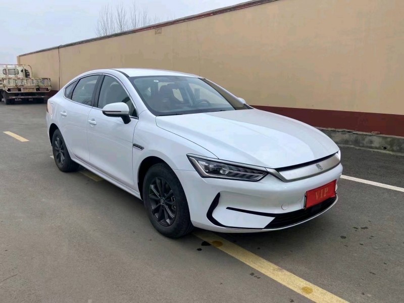 东营23年比亚迪秦3