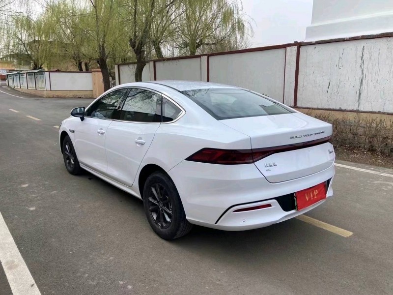 东营23年比亚迪秦7