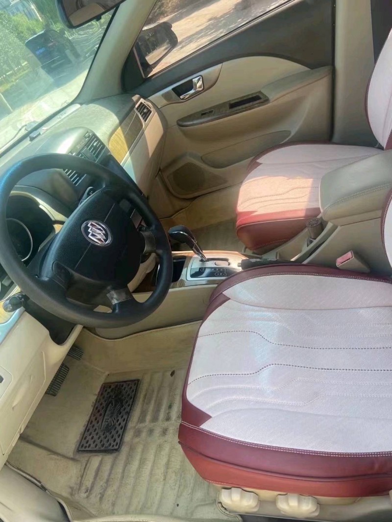 枣庄15年别克凯越8