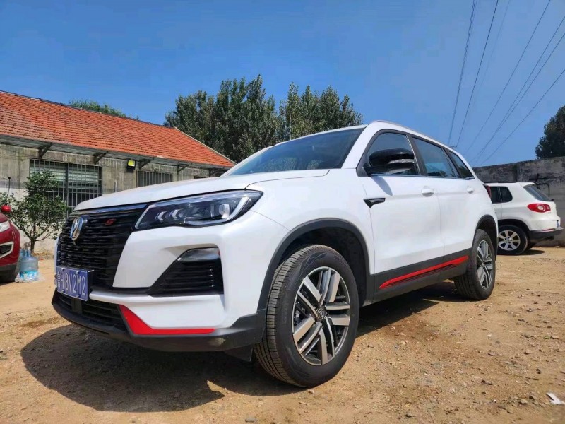 枣庄23年长安汽车CS752