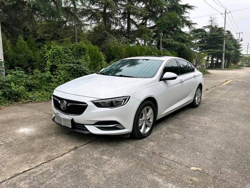 徐州18年别克君威2