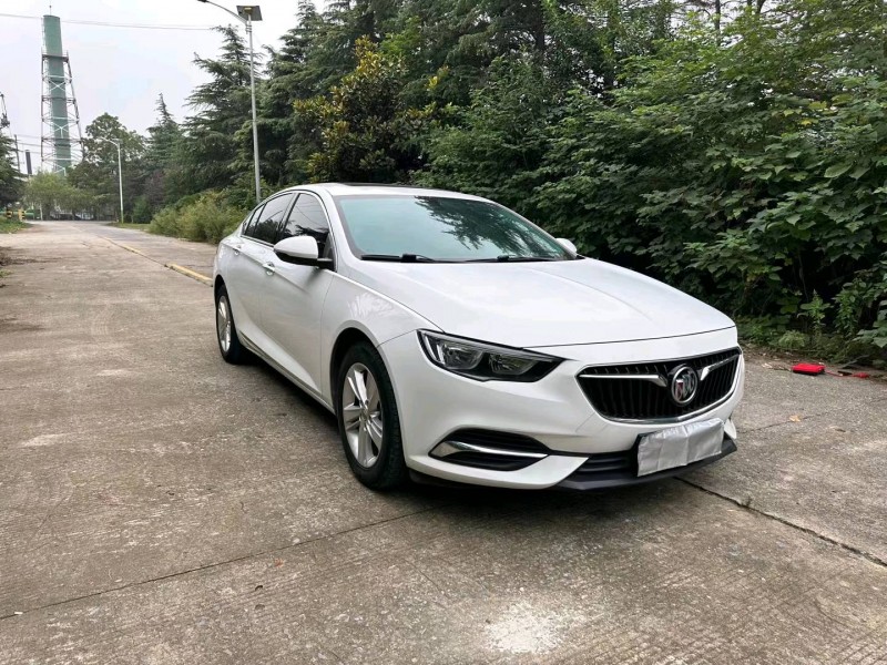 徐州18年别克君威3