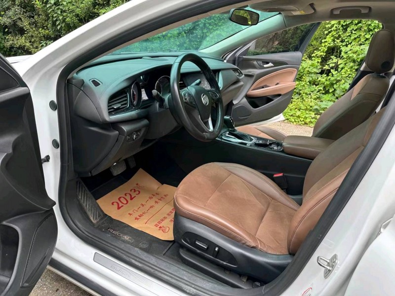 徐州18年别克君威4