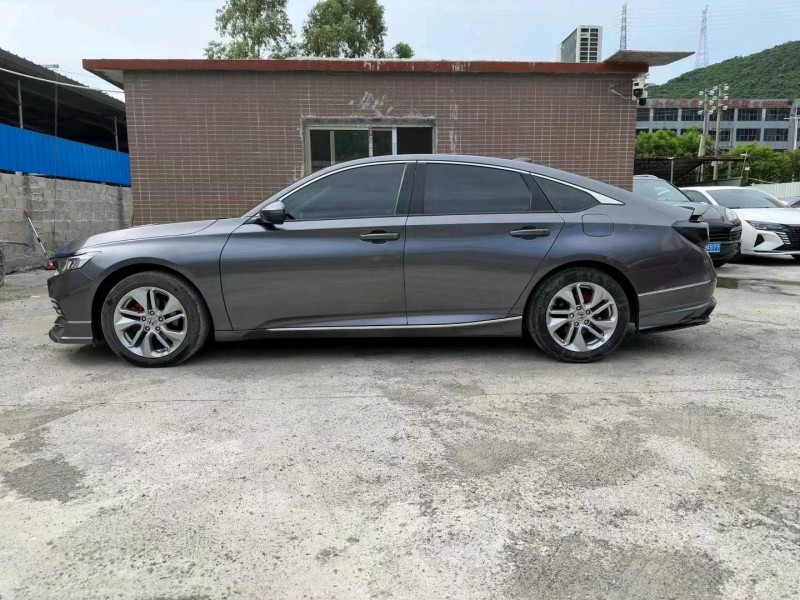 珠海21年本田雅阁3