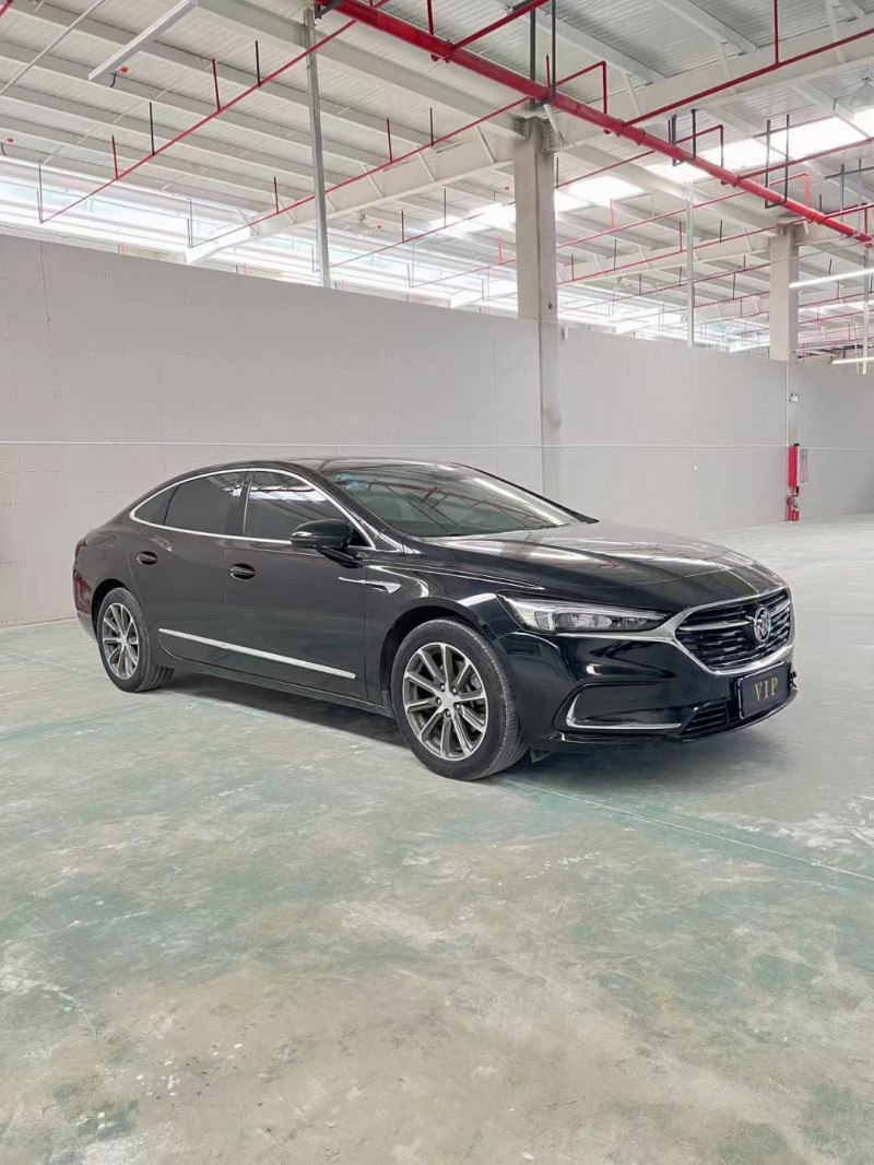 徐州20年别克君越2