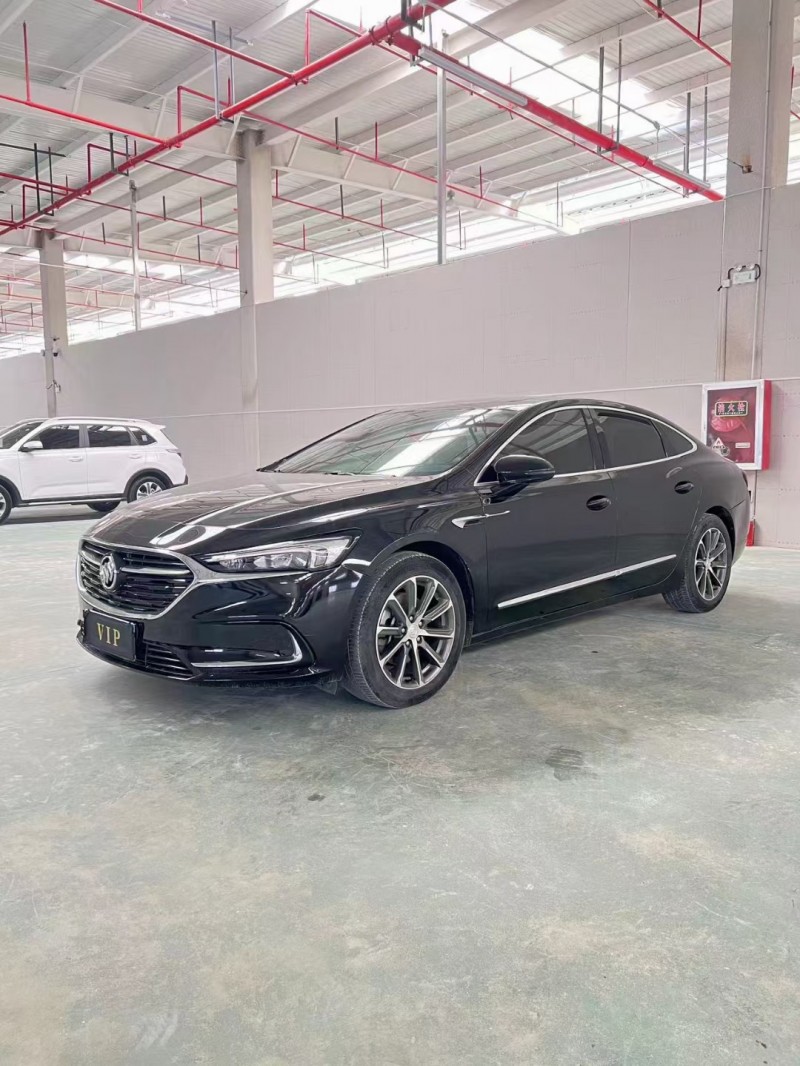 徐州20年别克君越3