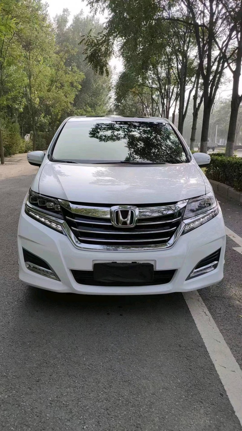 邯郸16年本田艾力绅1